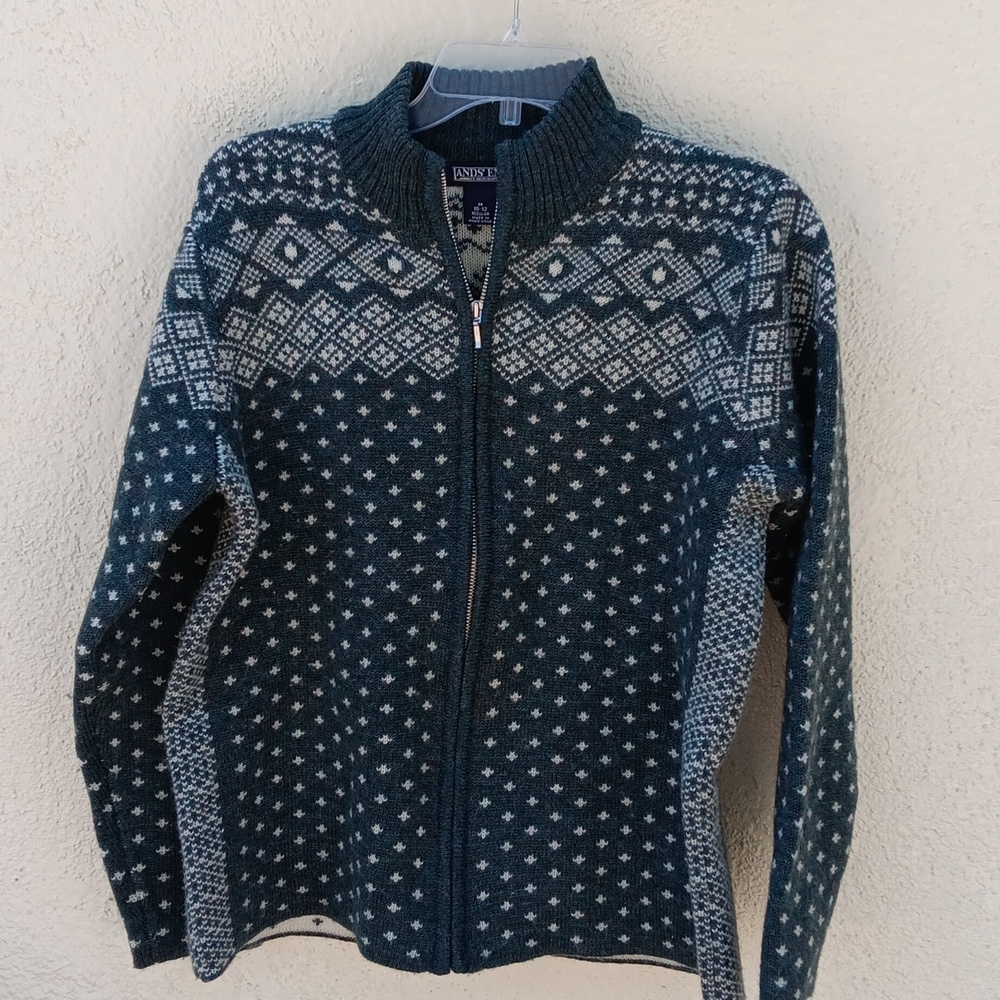 LANDS END WOOL SWEATER